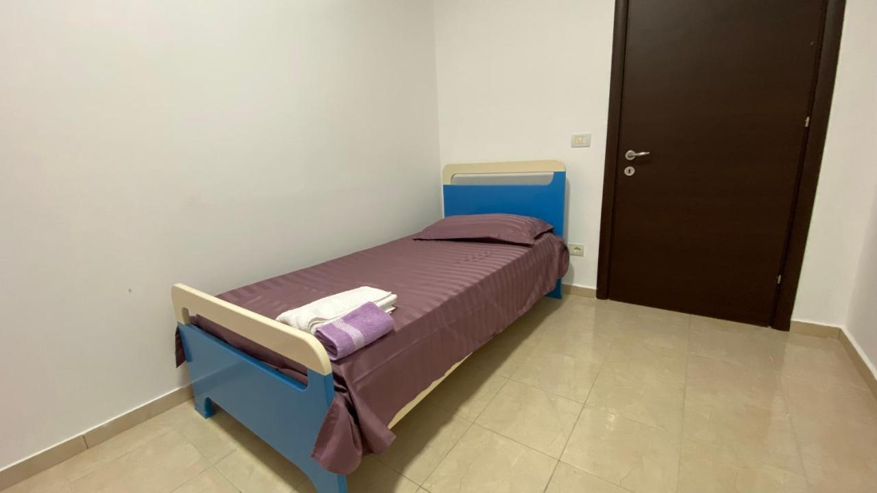 Anna'S Apartament Lushnje Luaran gambar